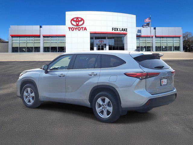 used 2022 Toyota Highlander car, priced at $30,995