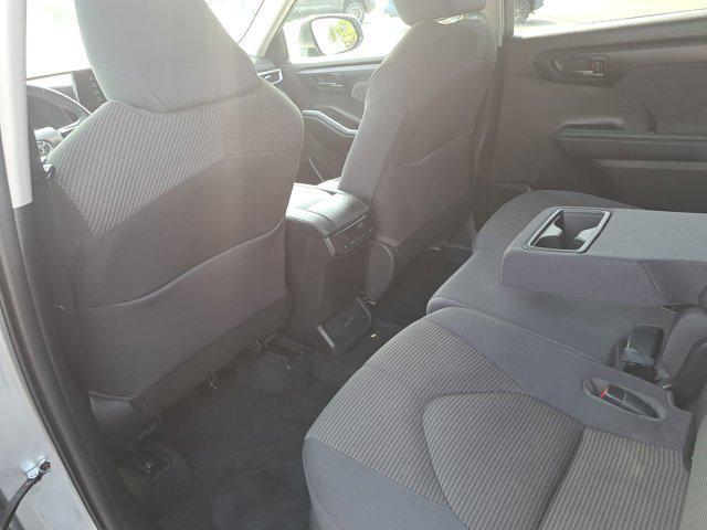 used 2022 Toyota Highlander car, priced at $30,995