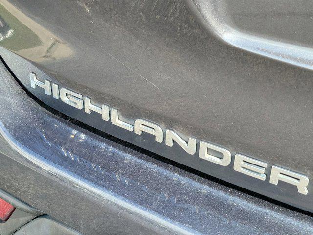 used 2021 Toyota Highlander car, priced at $33,151