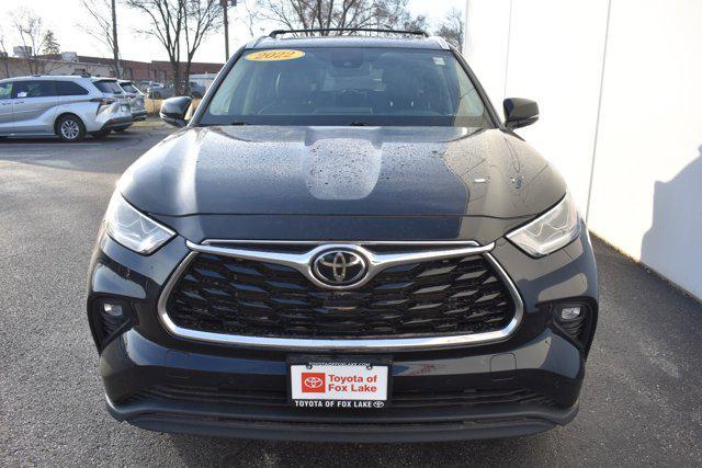 used 2022 Toyota Highlander car, priced at $36,434