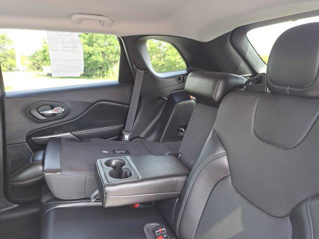 used 2021 Jeep Cherokee car, priced at $20,995