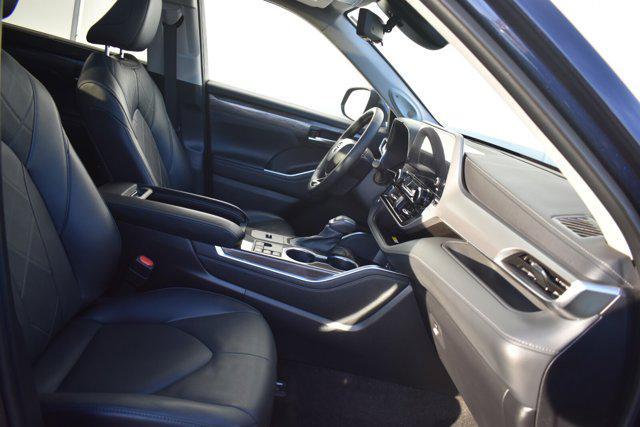 used 2023 Toyota Highlander car, priced at $47,378