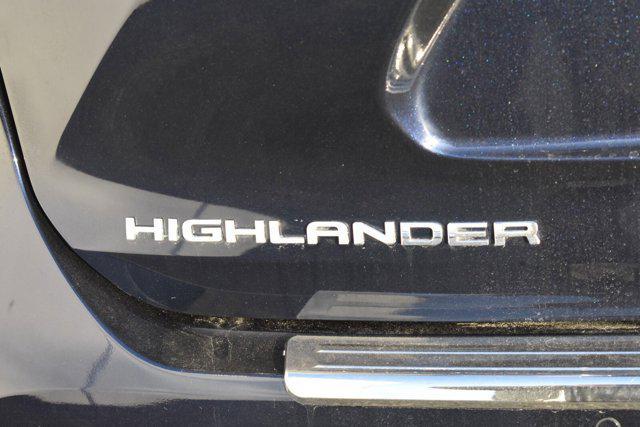 used 2023 Toyota Highlander car, priced at $45,887