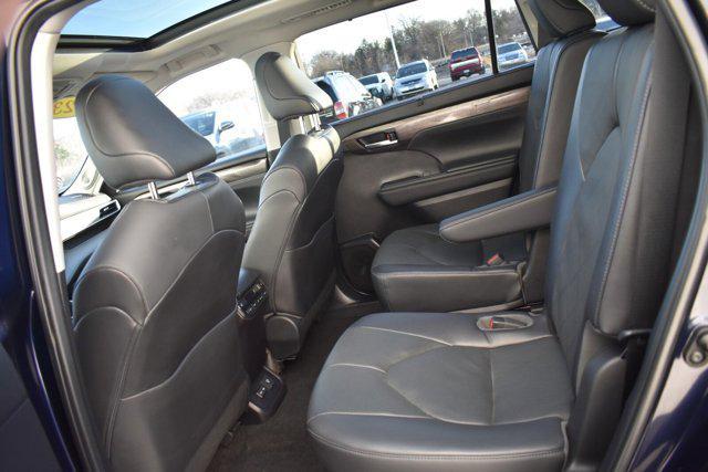 used 2023 Toyota Highlander car, priced at $45,887