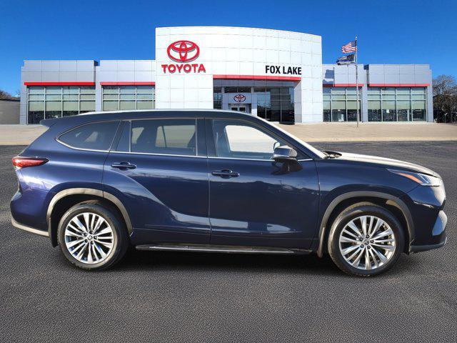 used 2023 Toyota Highlander car, priced at $45,887