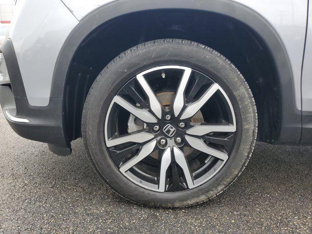 used 2021 Honda Pilot car, priced at $22,011