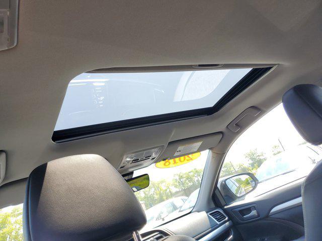 used 2018 Toyota Highlander car, priced at $27,523