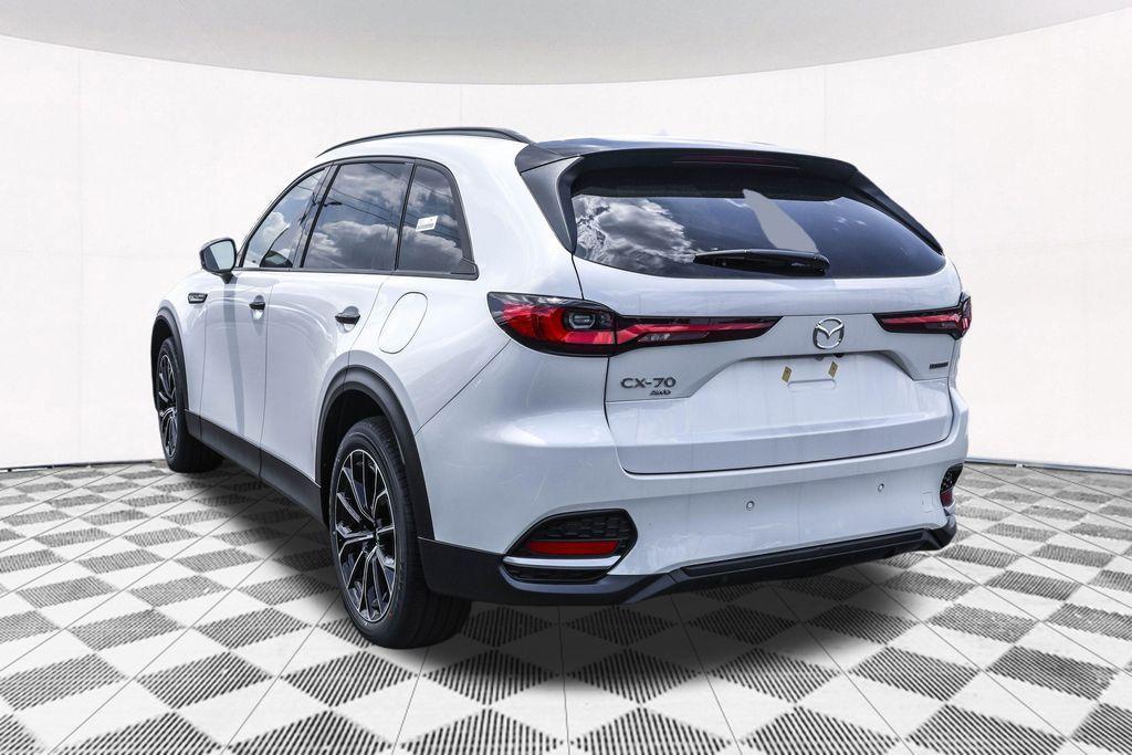 new 2025 Mazda CX-70 PHEV car, priced at $56,285