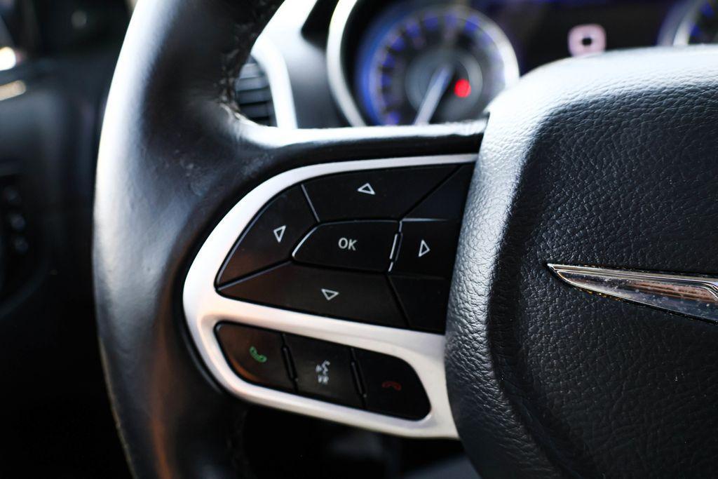 used 2021 Chrysler 300 car, priced at $23,995