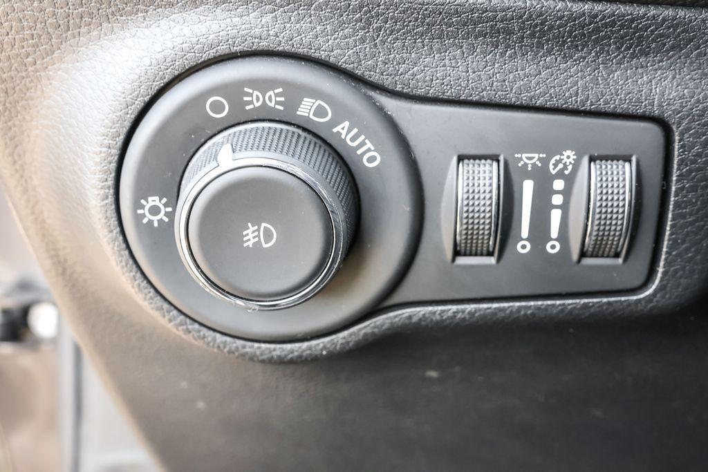 used 2019 Jeep Compass car, priced at $20,495