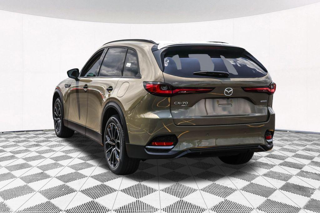 new 2025 Mazda CX-70 PHEV car, priced at $53,191
