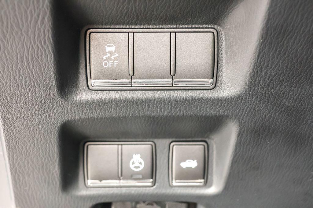 used 2015 INFINITI Q70L car, priced at $15,995