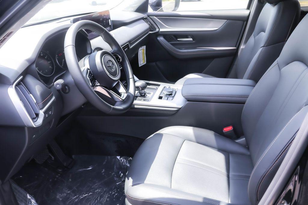 new 2025 Mazda CX-90 car, priced at $39,751