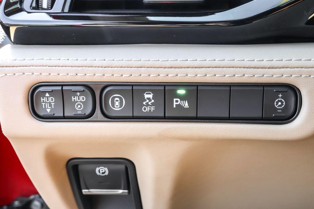 used 2023 Acura MDX car, priced at $45,495