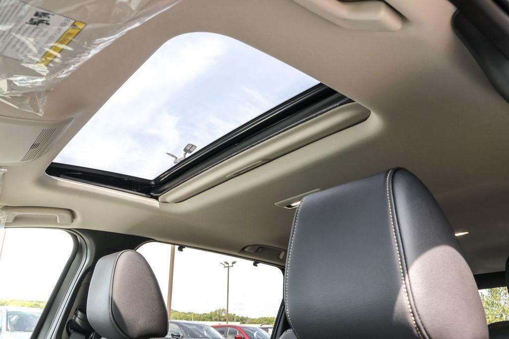 new 2025 Mazda CX-90 car, priced at $40,410