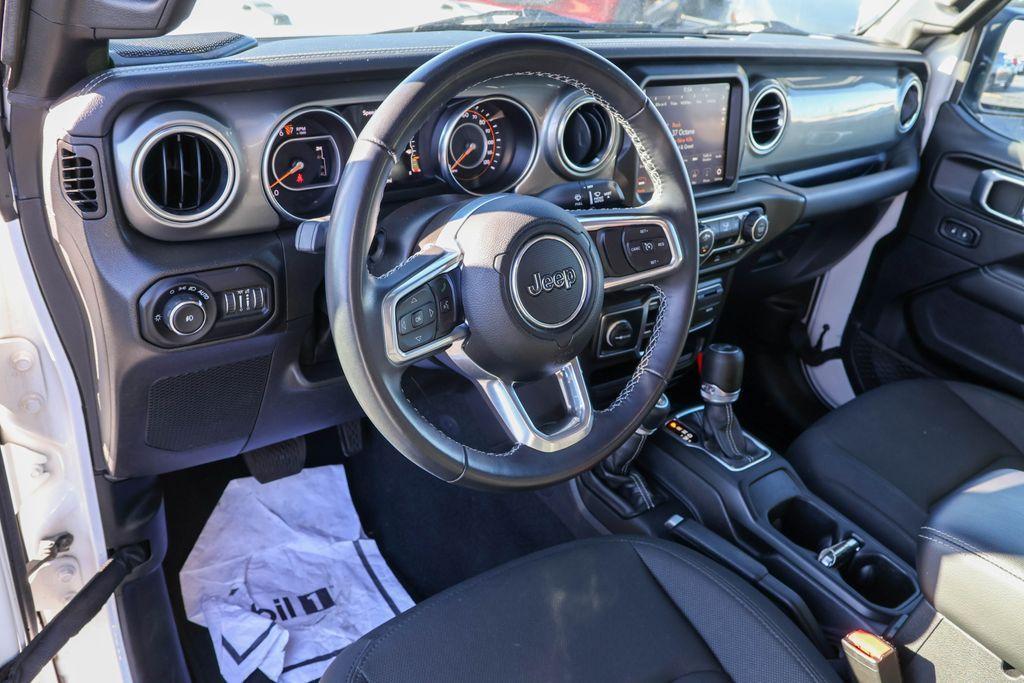 used 2022 Jeep Wrangler Unlimited car, priced at $35,495