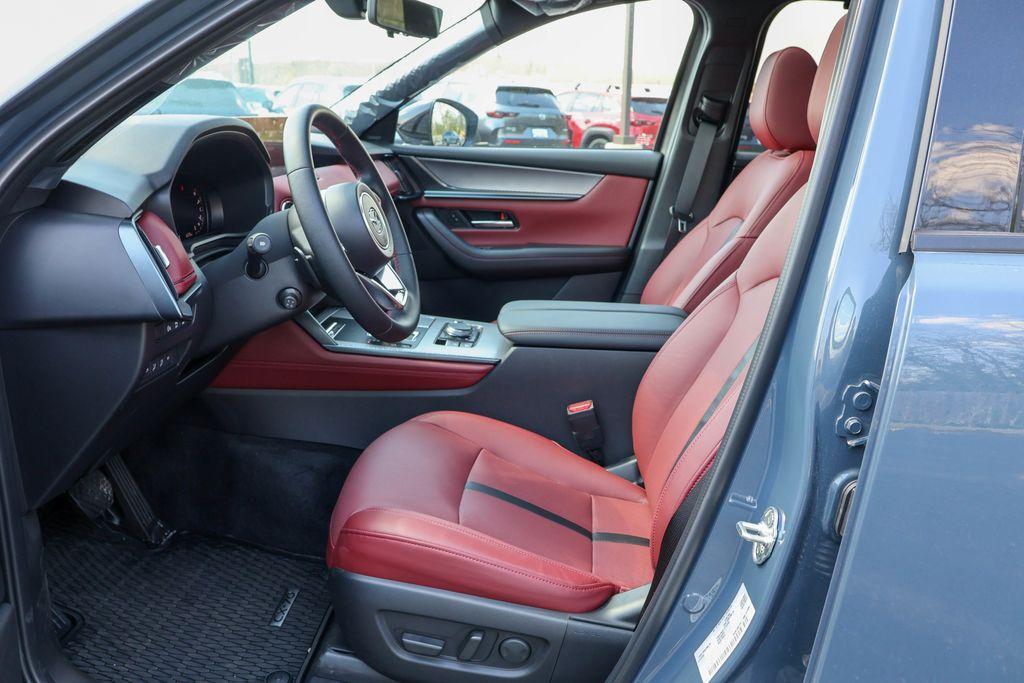 new 2025 Mazda CX-70 car, priced at $53,630