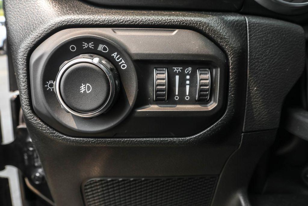 used 2022 Jeep Wrangler Unlimited car, priced at $35,495