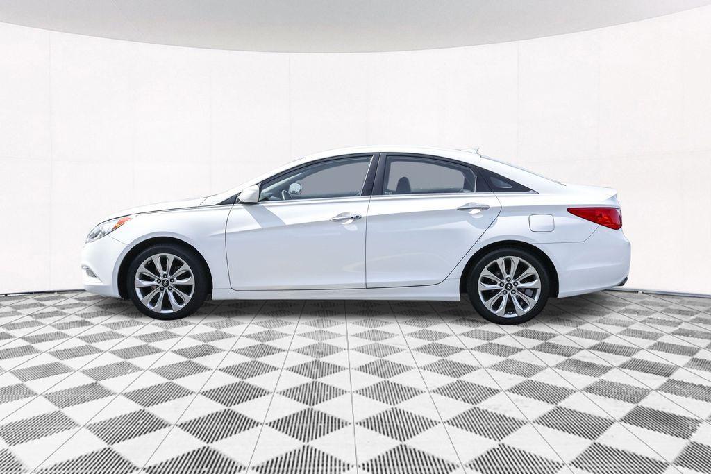 used 2013 Hyundai Sonata car, priced at $9,995