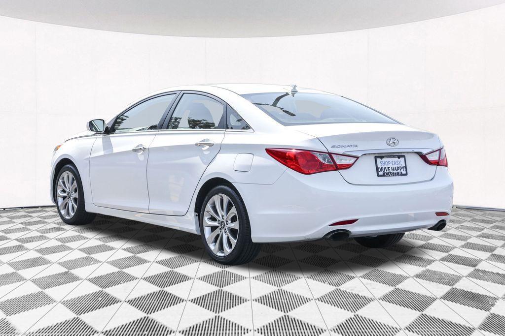 used 2013 Hyundai Sonata car, priced at $9,995