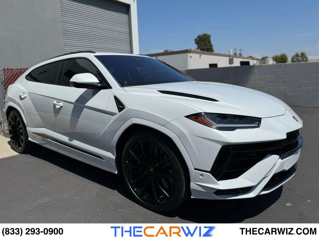 used 2023 Lamborghini Urus car, priced at $269,990