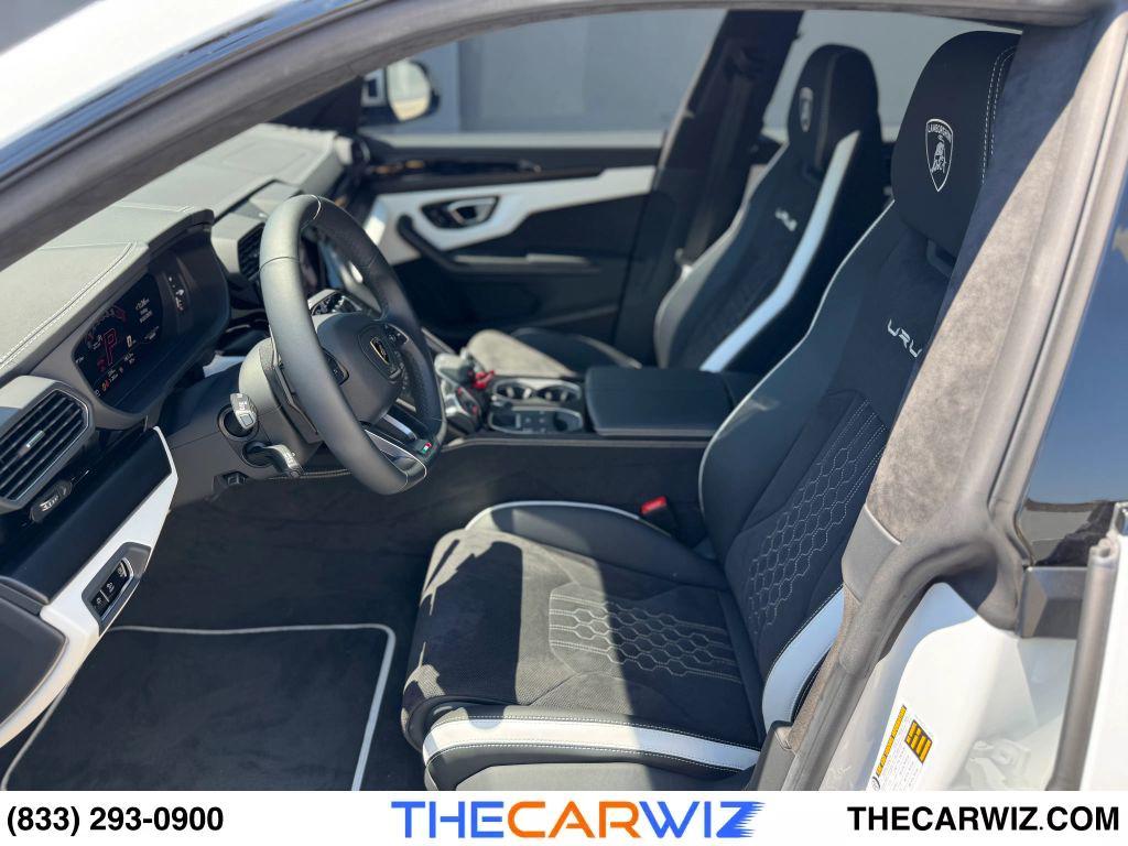 used 2023 Lamborghini Urus car, priced at $269,990
