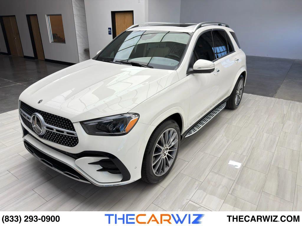 used 2024 Mercedes-Benz GLE 450 car, priced at $62,499