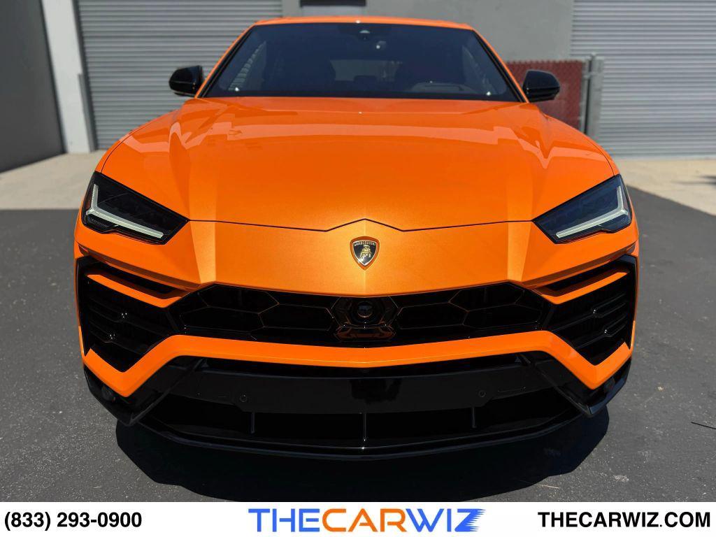 used 2022 Lamborghini Urus car, priced at $259,990