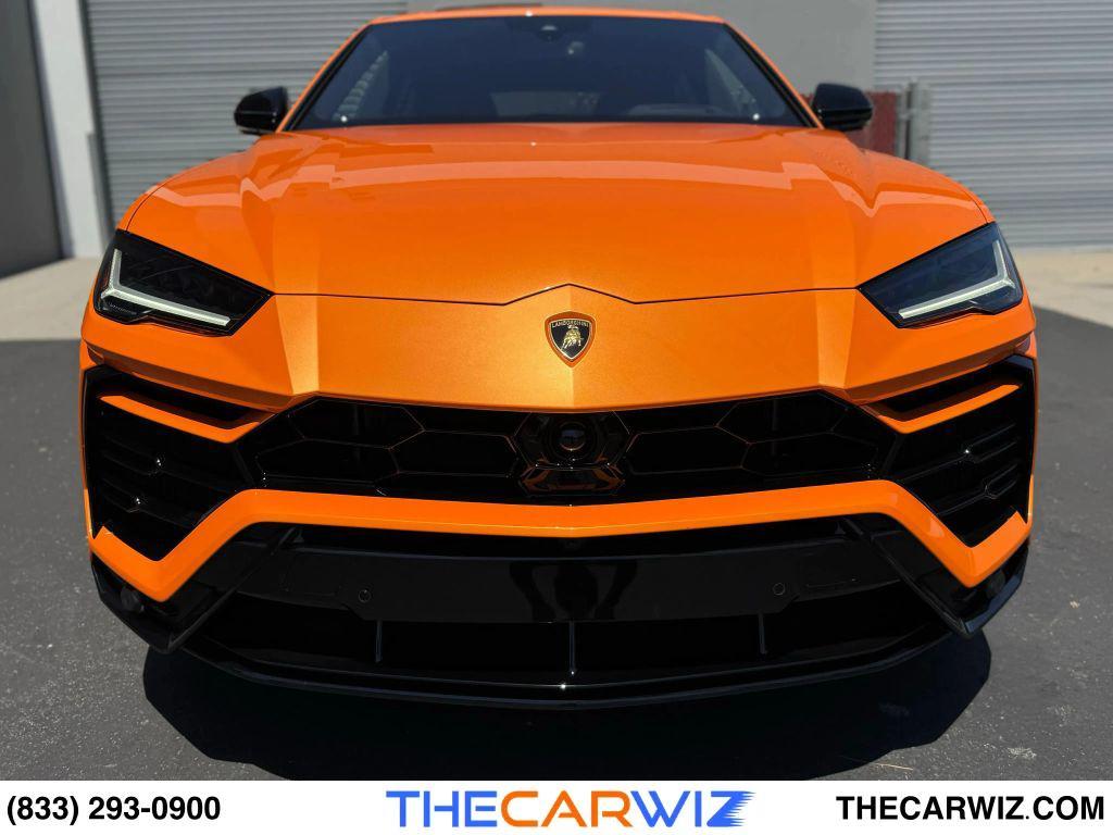 used 2022 Lamborghini Urus car, priced at $259,990