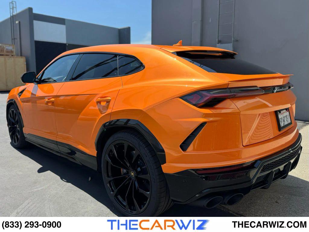 used 2022 Lamborghini Urus car, priced at $259,990