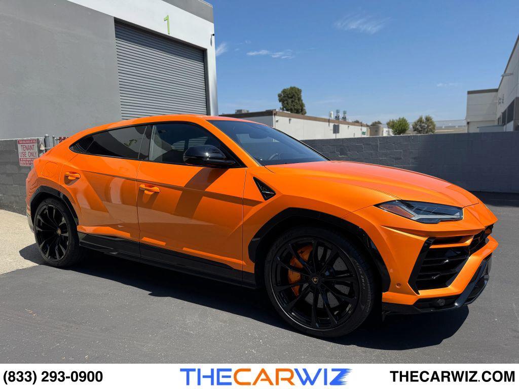 used 2022 Lamborghini Urus car, priced at $259,990