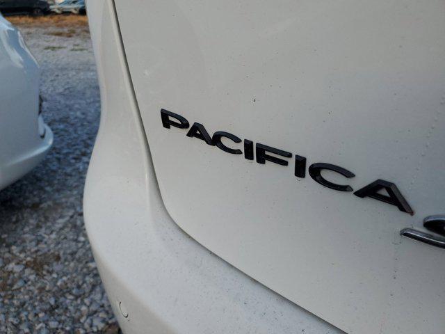 new 2025 Chrysler Pacifica car, priced at $45,345