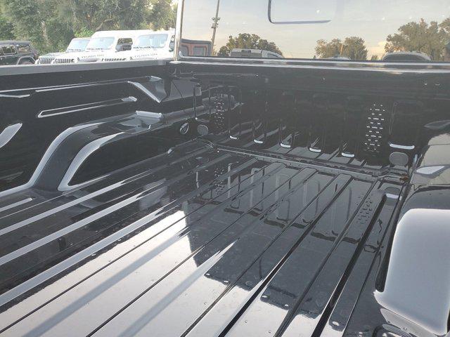 new 2025 Jeep Gladiator car, priced at $47,999