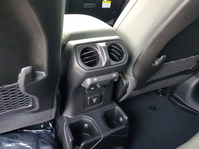 new 2025 Jeep Gladiator car, priced at $47,999