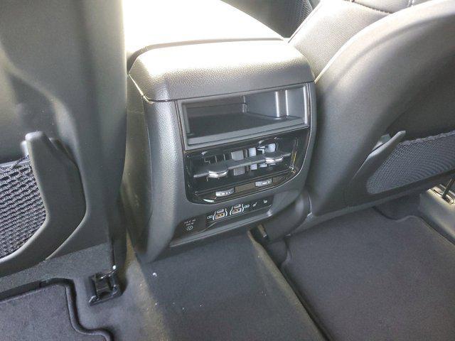 new 2025 Jeep Grand Cherokee car, priced at $38,499