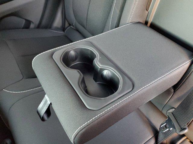 new 2025 Jeep Grand Cherokee car, priced at $33,375