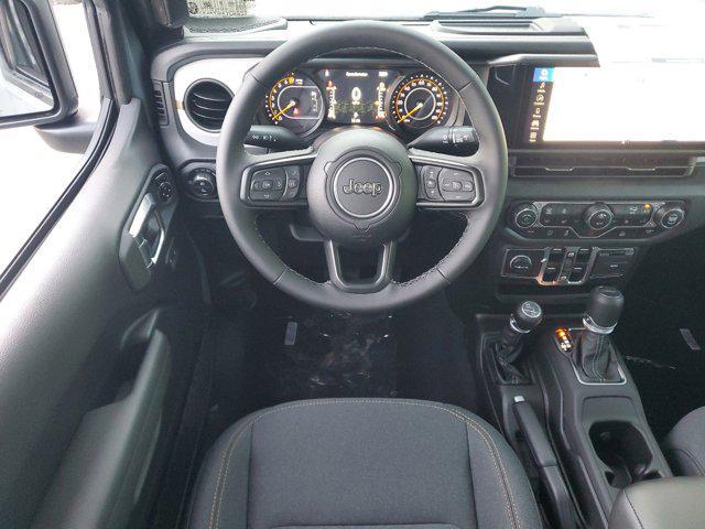 new 2025 Jeep Gladiator car, priced at $44,230