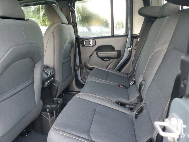 new 2025 Jeep Gladiator car, priced at $44,230