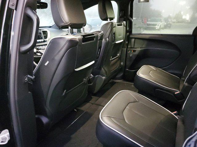 new 2026 Chrysler Pacifica car, priced at $51,405