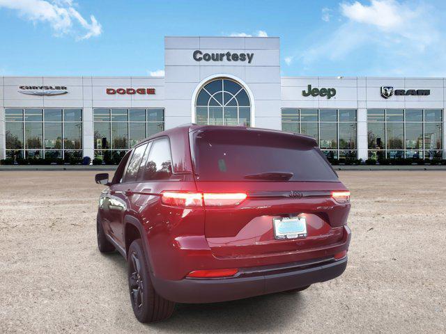 new 2025 Jeep Grand Cherokee car, priced at $42,675