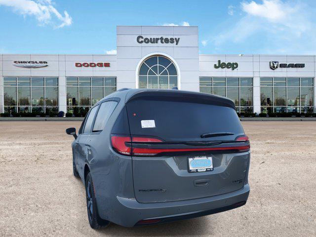 new 2025 Chrysler Pacifica car, priced at $48,710