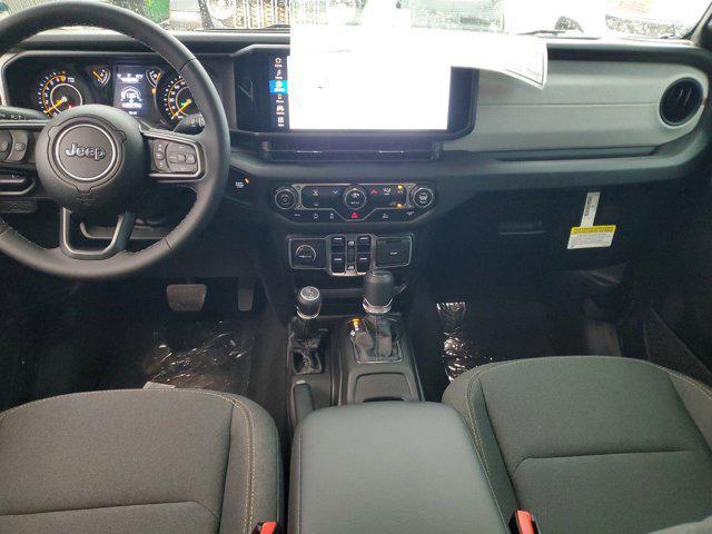 new 2025 Jeep Gladiator car, priced at $41,935