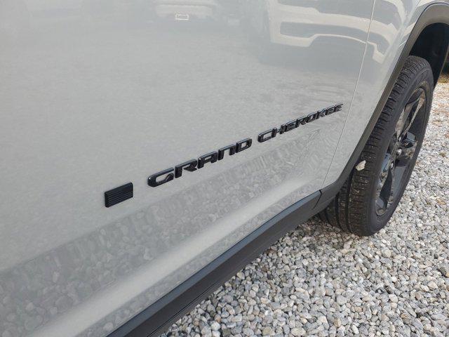 new 2025 Jeep Grand Cherokee L car, priced at $43,715