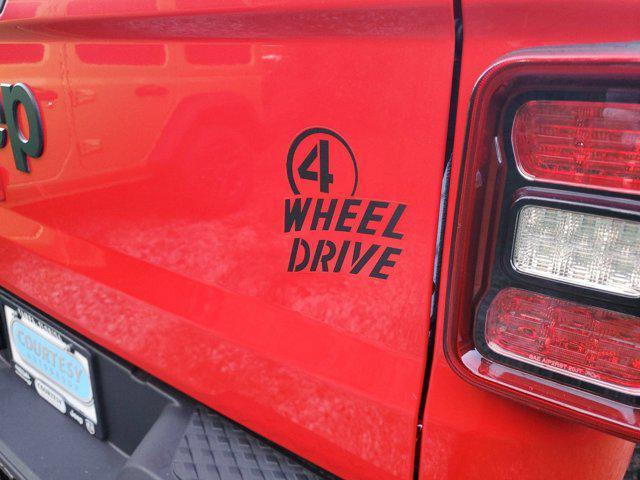 new 2025 Jeep Gladiator car, priced at $42,999