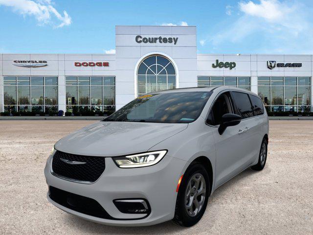 used 2024 Chrysler Pacifica car, priced at $42,331