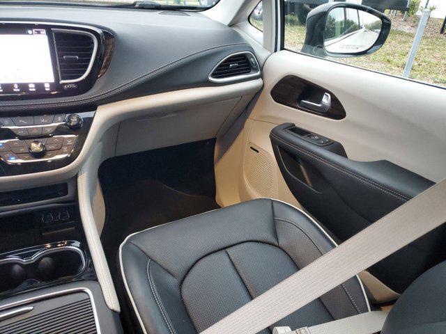 used 2024 Chrysler Pacifica car, priced at $42,331