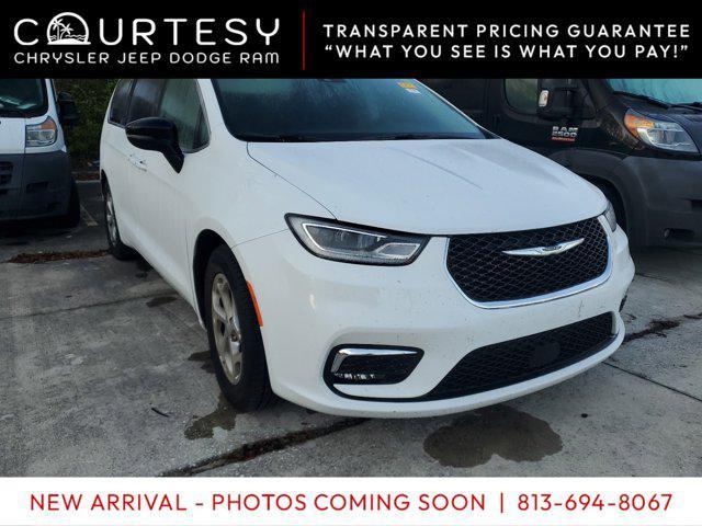 used 2024 Chrysler Pacifica car, priced at $42,331