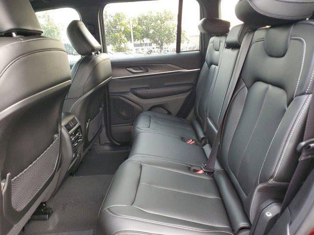 new 2025 Jeep Grand Cherokee car, priced at $47,130