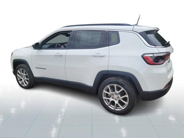new 2024 Jeep Compass car, priced at $31,316