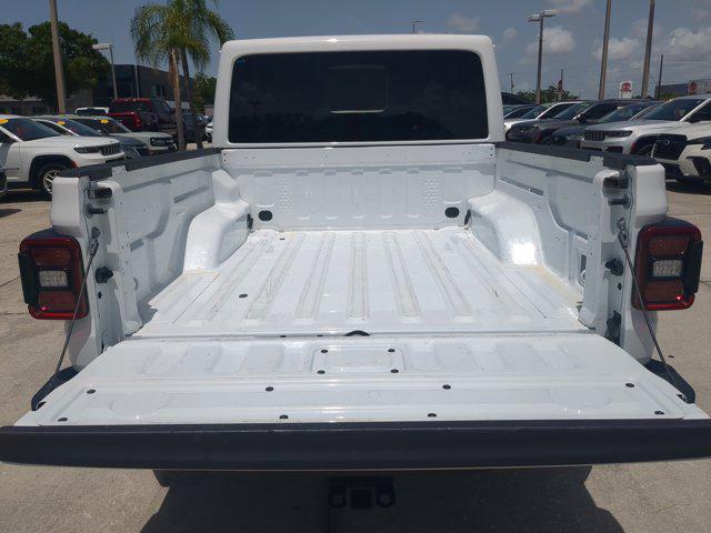 used 2022 Jeep Gladiator car, priced at $36,072